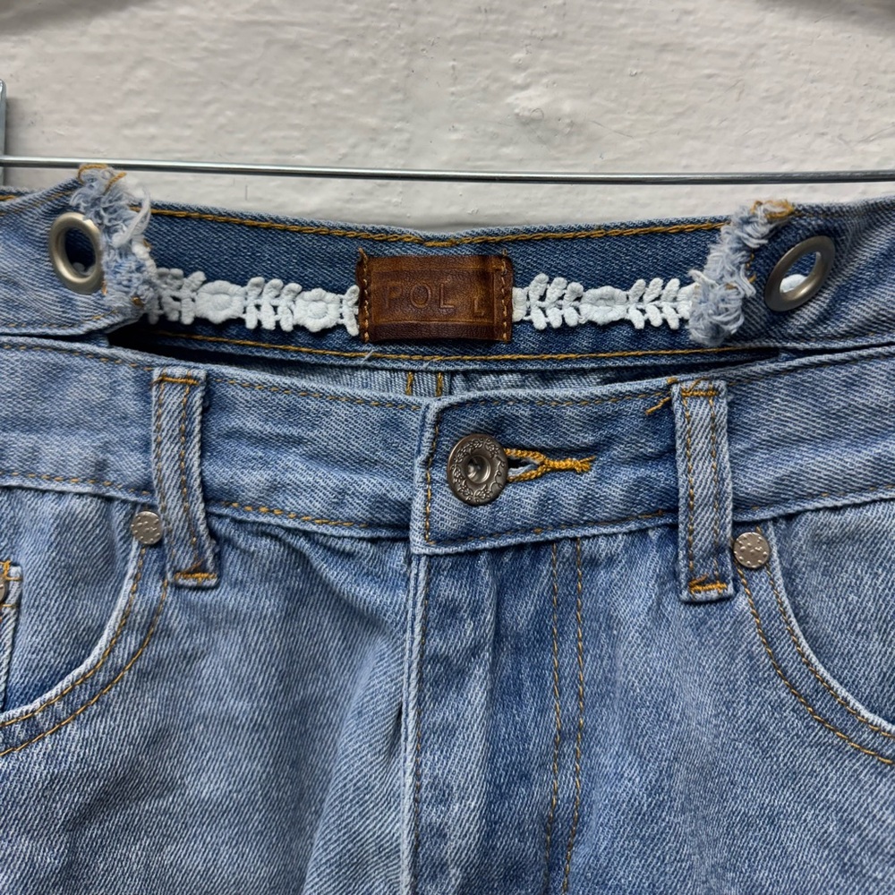POL Frayed Denim Shorts - Picture 2 of 5